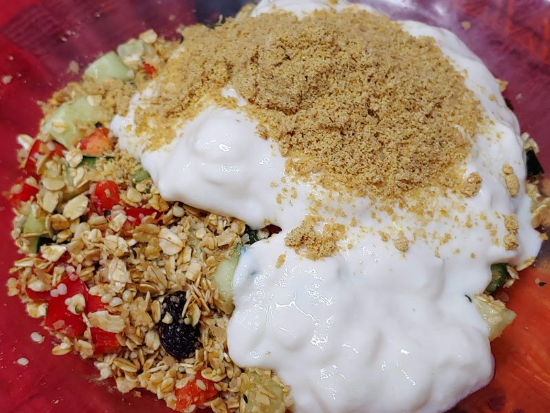 Como preparar la avena con yogur para desayunar vegana