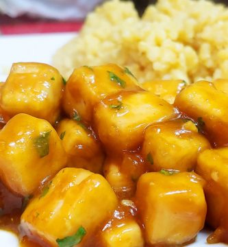 Receta de tofu a la naranja crujiente y vegana pollo a la naranja vegano